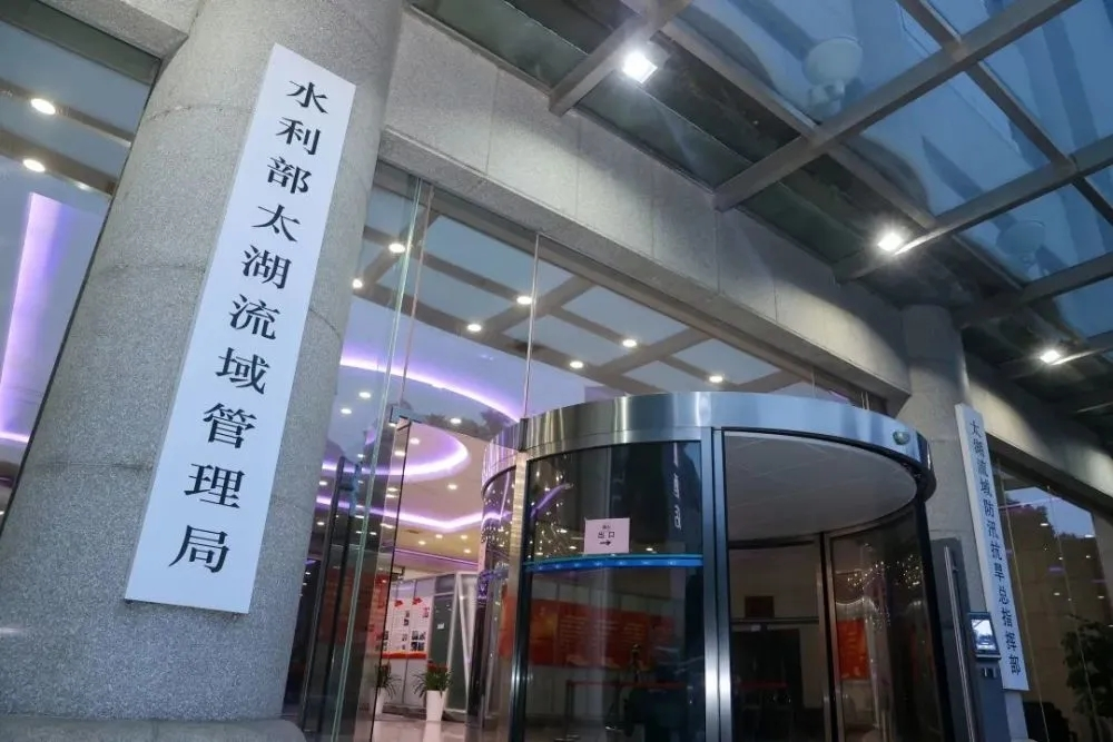 rBBhaGiONyeAU8-YAAyP_XT5HL0049